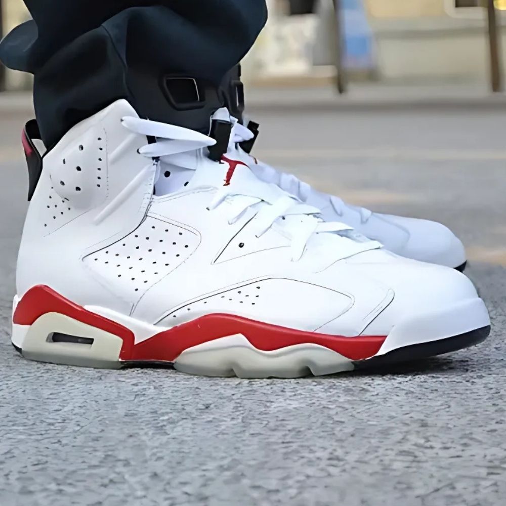 Air Jordan 6 Retro Bulls White Red 2010